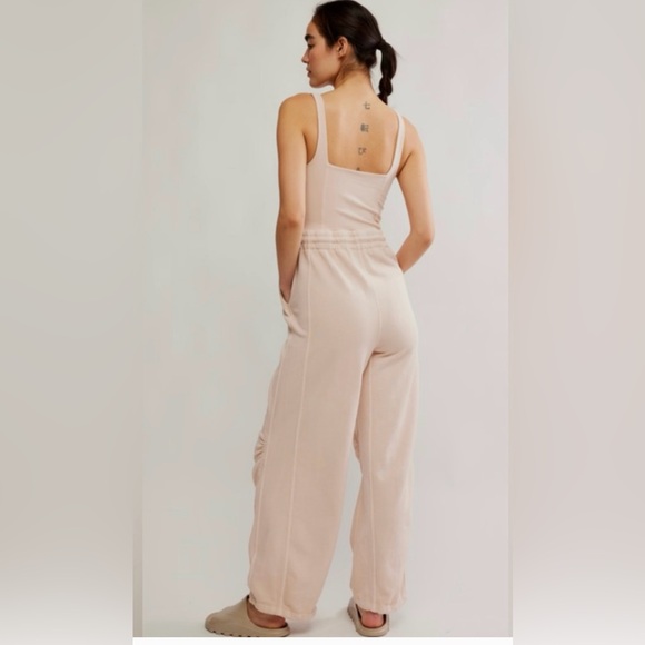 NWT Free People X FP Movement Inbound Onesie in Cashmere Size Large - Picture 3 of 7